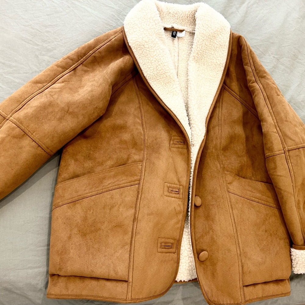 H&M brown Sherpa coat